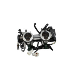 Rampe d'injection KAWASAKI ER6 650 N 2009 à 2011