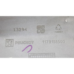 Coque arrière droite PEUGEOT METROPOLIS 400 2017 à 2020