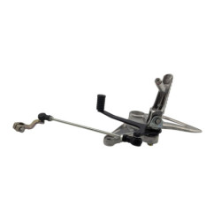 Platine avant gauche HONDA CB 125 R ABS 2021 à 2025