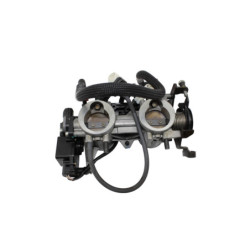 Rampe d'injection KAWASAKI KLE 650 VERSYS ABS 2007 à 2009