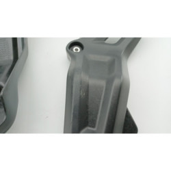 Habillage de cadre droit YAMAHA MT07 700 ABS 2021 à 2022