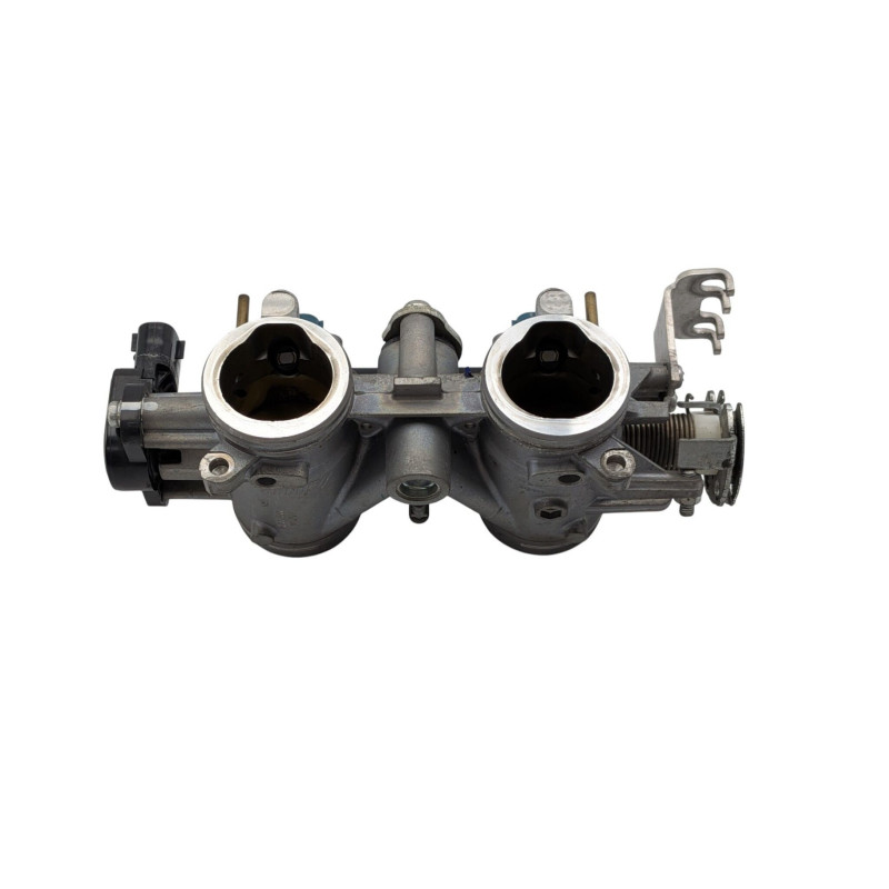 Rampe d'injection YAMAHA MT07 700 2014 à 2017